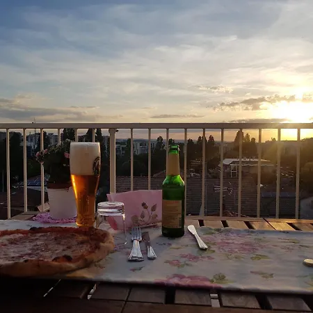 The Roses - Delizioso Attico Su 2 Livelli Zona Palacongressi Lägenhet Rimini